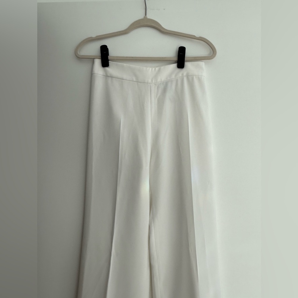 Zara White Straight Leg Pants Women’s Size XS NWOT